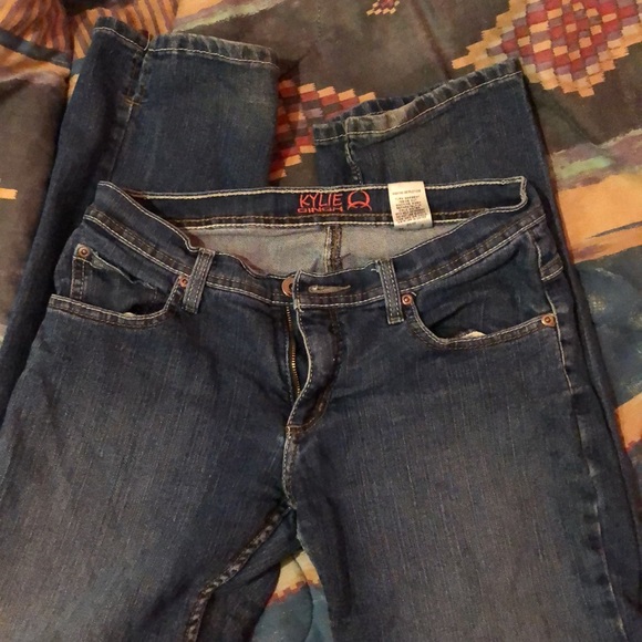 cinch kylies - Picture 2 of 2